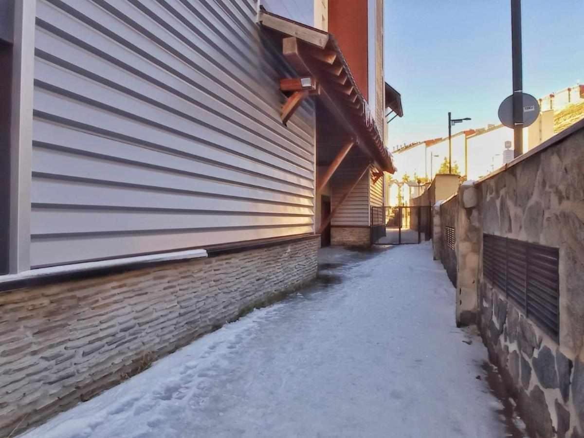 Estudio Amapola Sierra Nevada Bagian luar foto